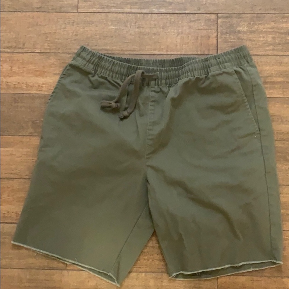 Men’s RVCA shorts